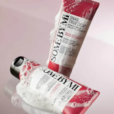 Some-By-Mi-Snail-Truecica-Miracle-Repair-Low-pH-Gel-Cleanser 2