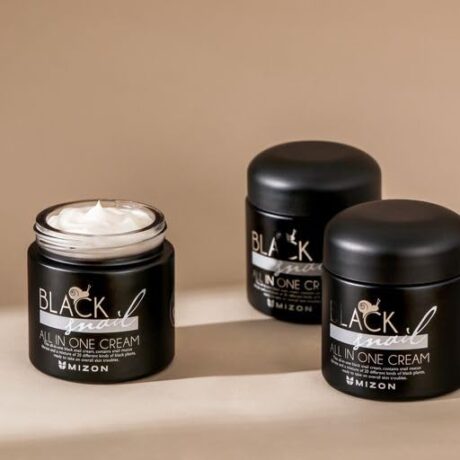 black snail all in one cream 8