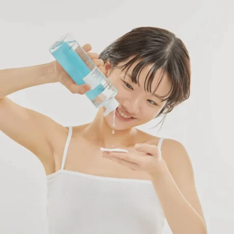 cosrx-low-ph-niacinamide-micellar-cleansing-water-4